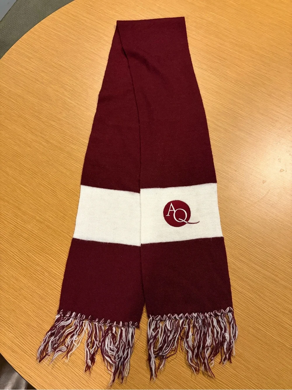 Aquinas College Maroon & White Striped Scarf! Bulldogs! Catholic College Unisex
